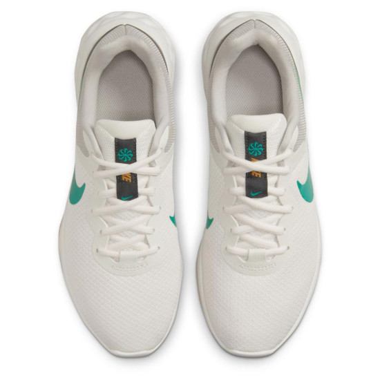 Nike Revolution 6 NN